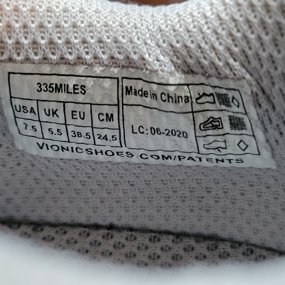 Vionic Women's Gray Athletic Lace-Up running Sneakers Size 7.5 - Picture 7 of 7